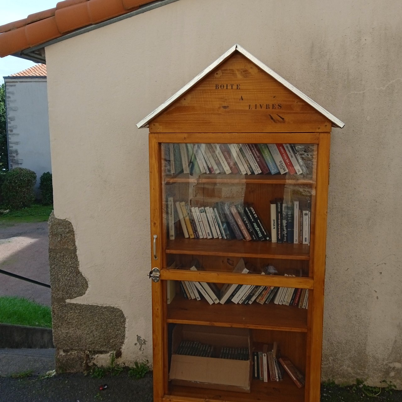 Installation d'une boite à livres